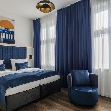 Homaris East Side Berlim Exterior foto