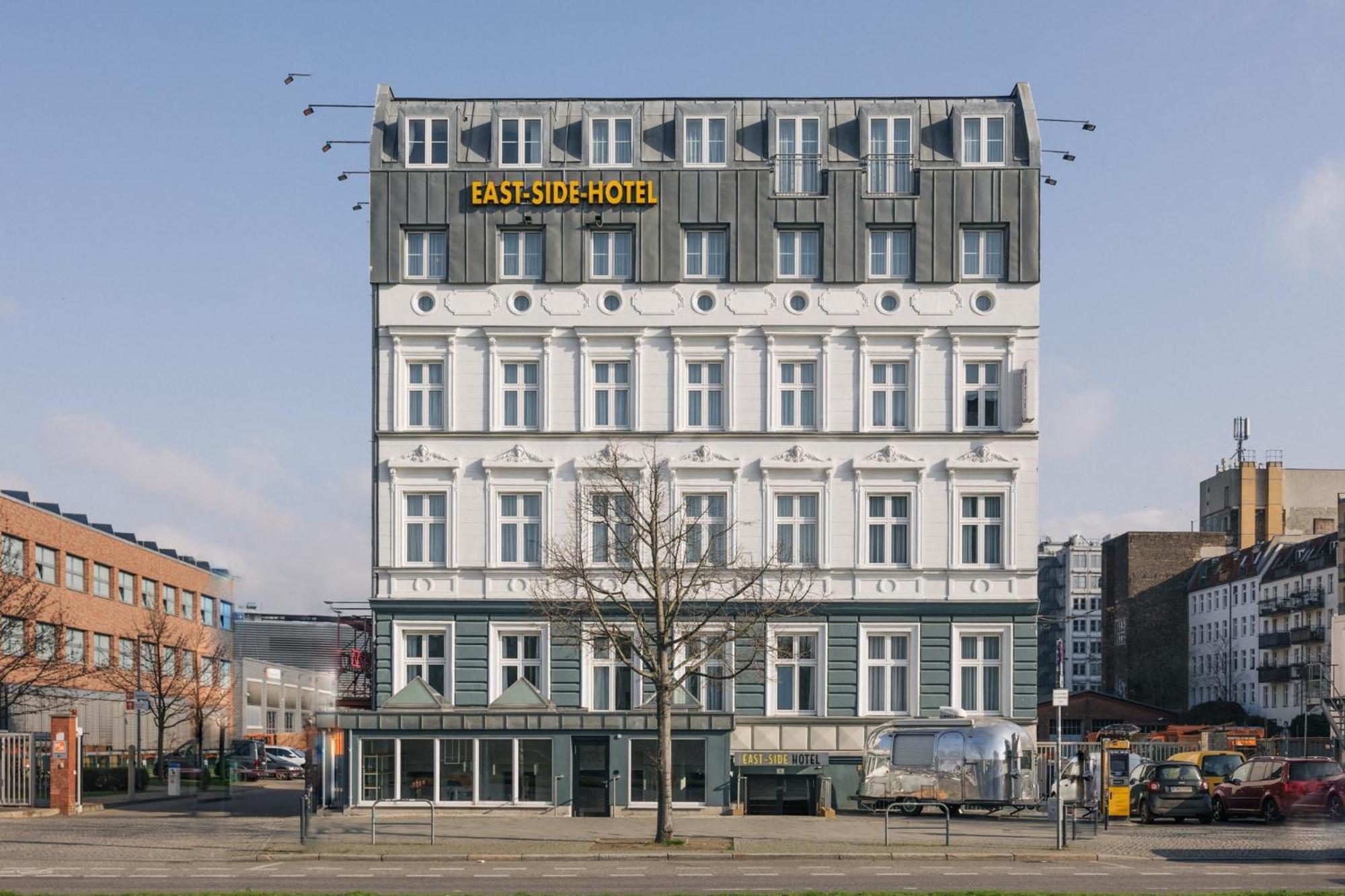 Homaris East Side Berlim Exterior foto