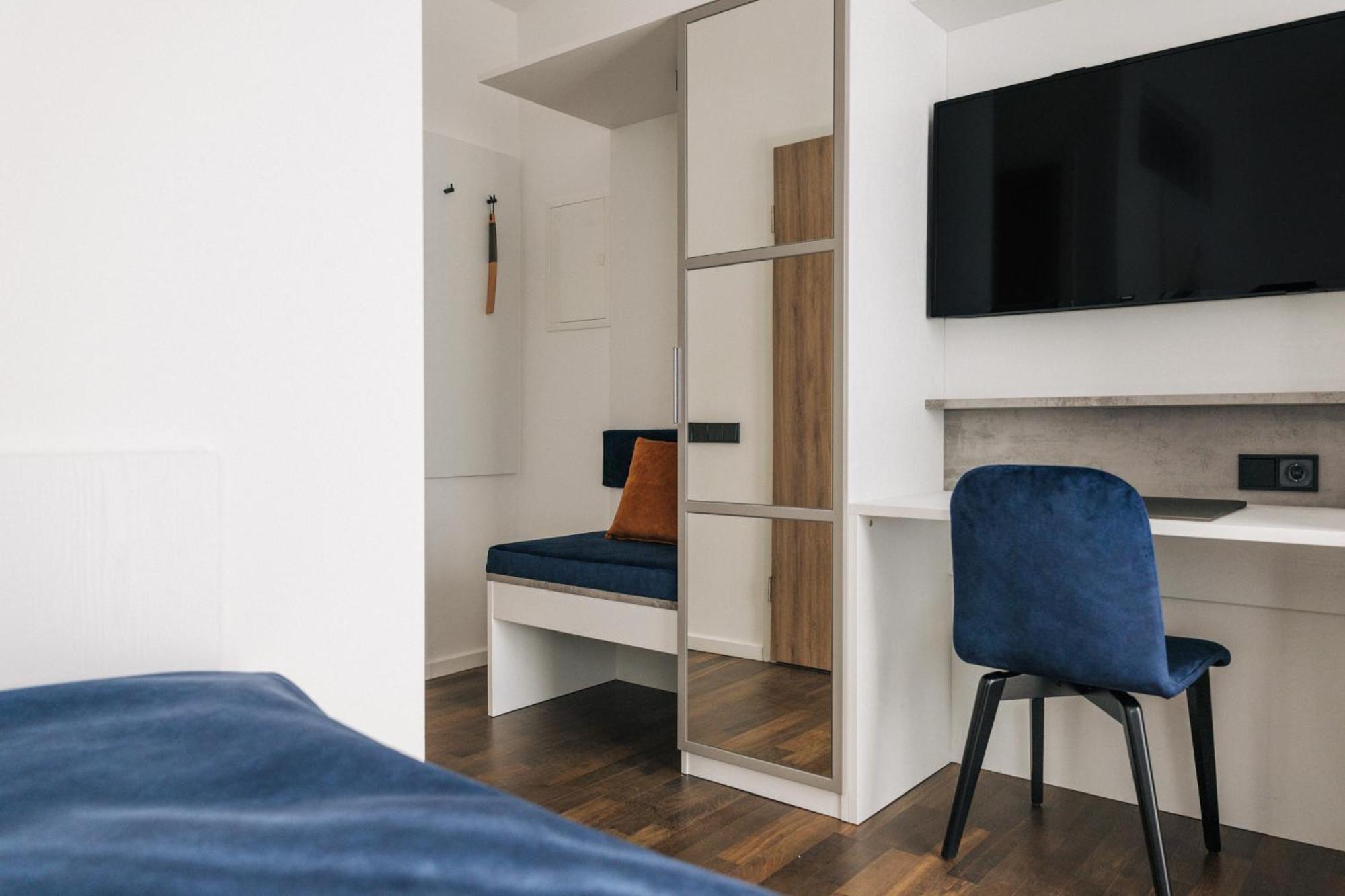 Homaris East Side Berlim Exterior foto